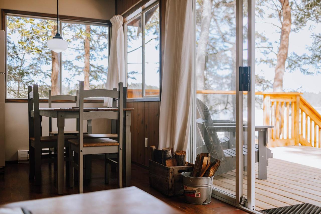 Page'S Resort & Marina Gabriola 외부 사진