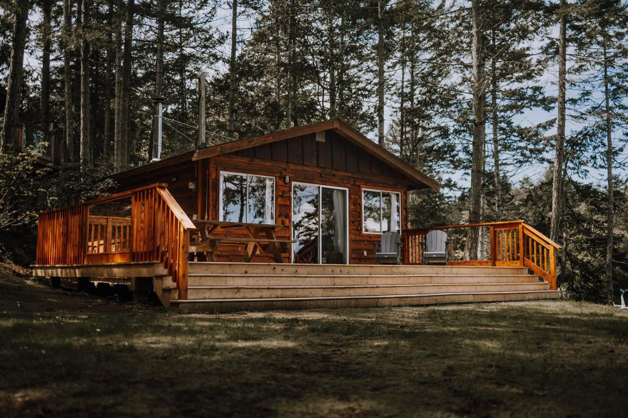 Page'S Resort & Marina Gabriola 외부 사진