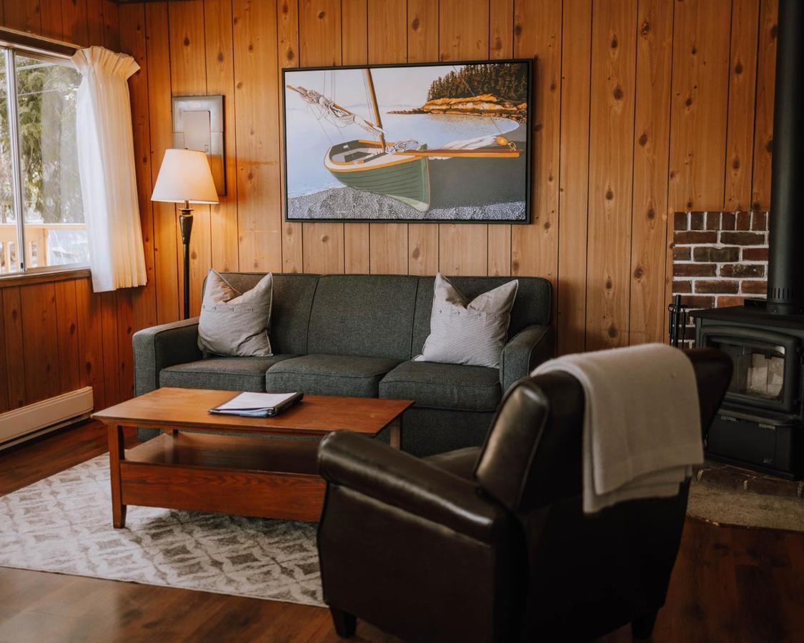 Page'S Resort & Marina Gabriola 외부 사진